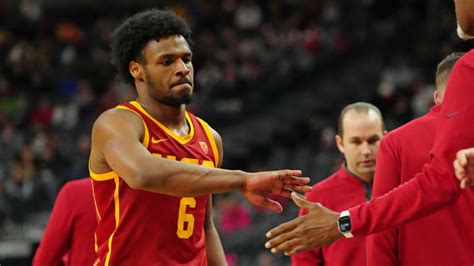 Raptors Viewed Among Potential Favorites to Land LeBron Jame.